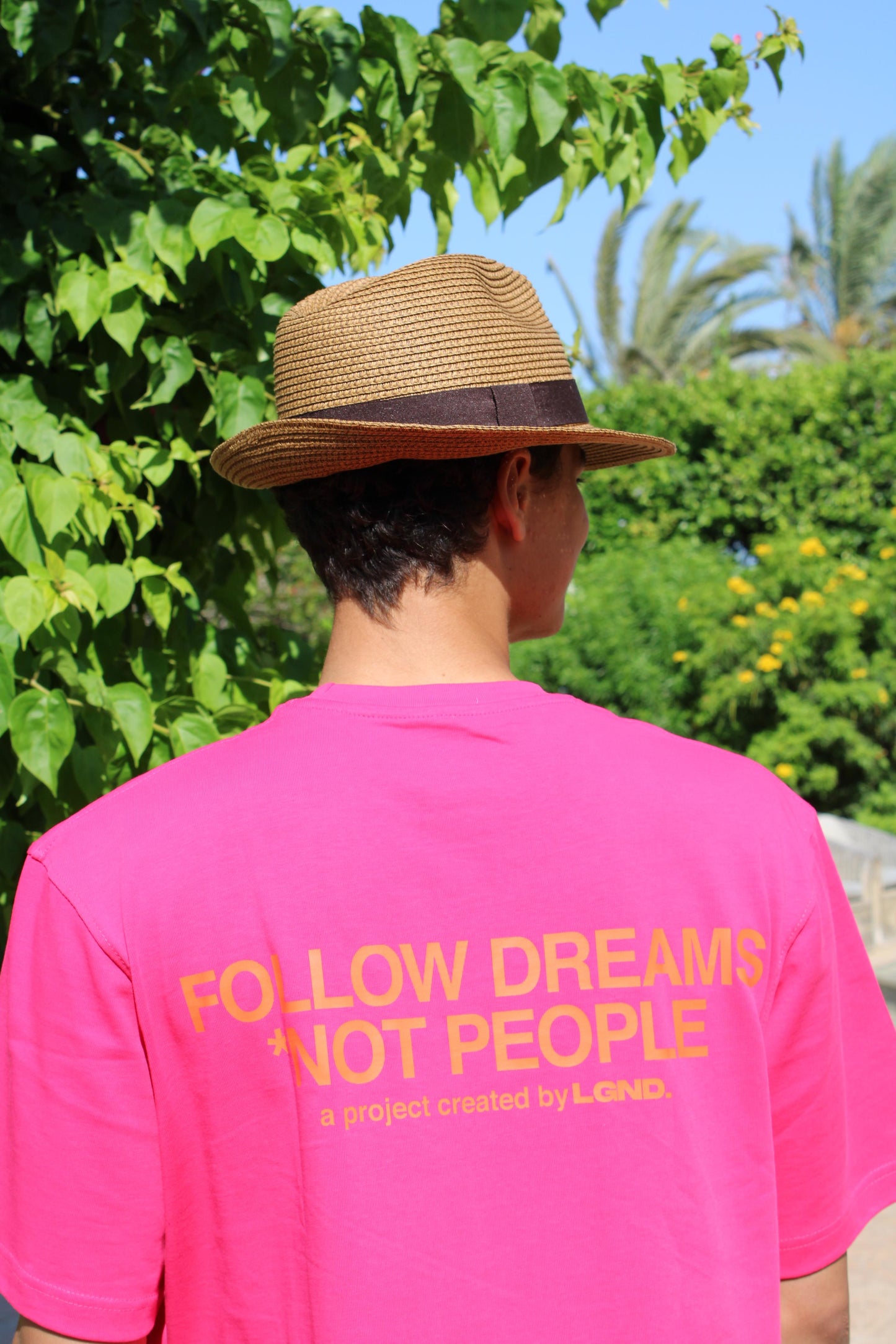 PROJECTLGND.© Follow dreams not people - PINK "Summer Edition"